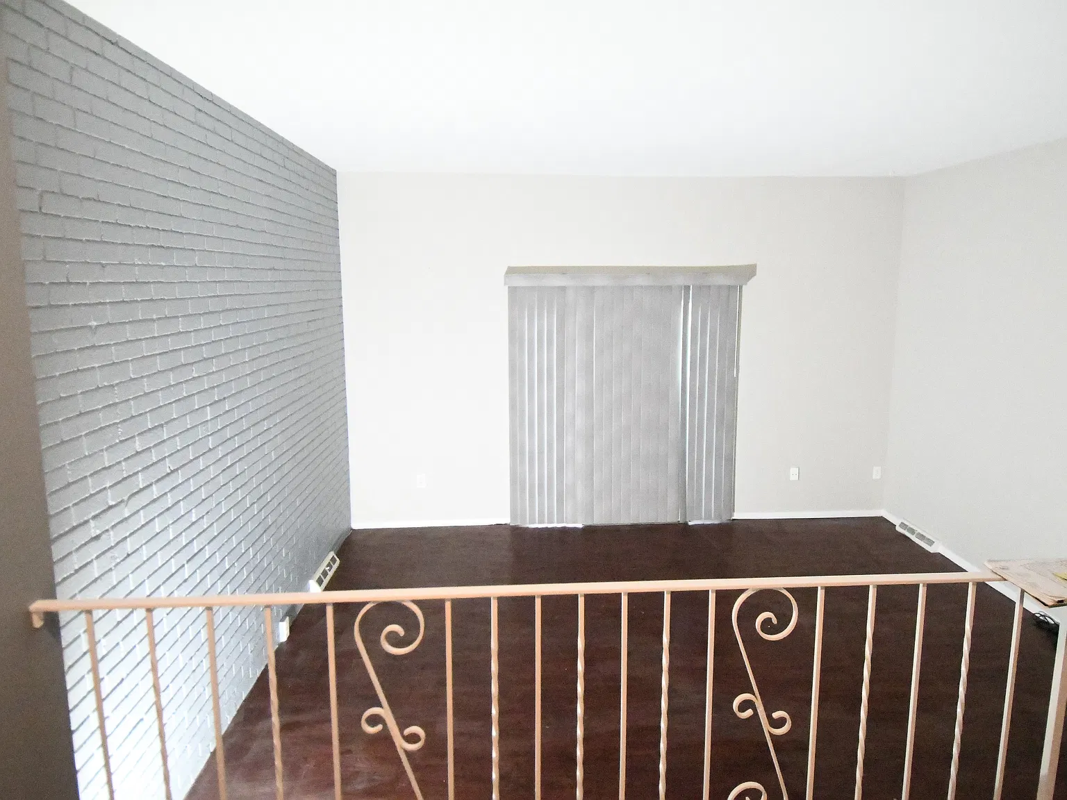 2 bed, 1.5 bath, 1040 sqft, $1,500 — Photo 3