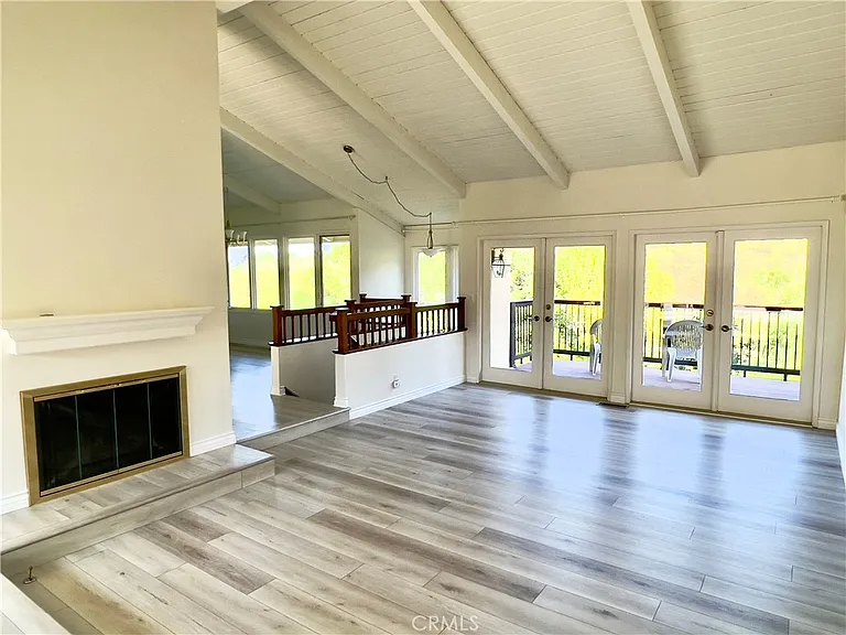 24 Pony Ln — Photo 9