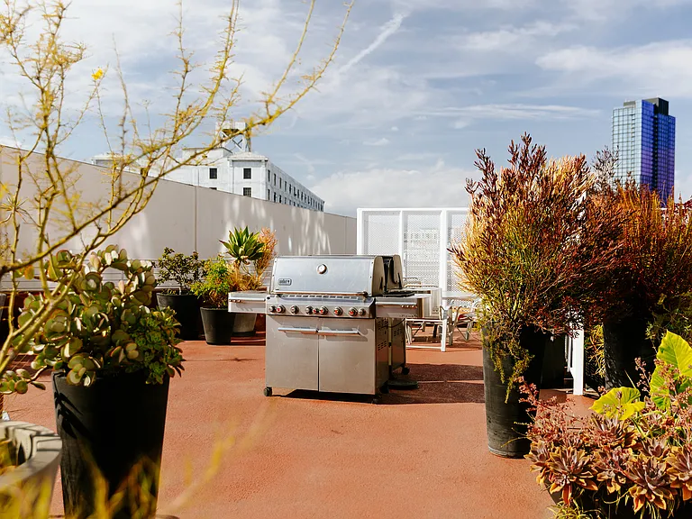 1855 Industrial St #421 — Photo 37