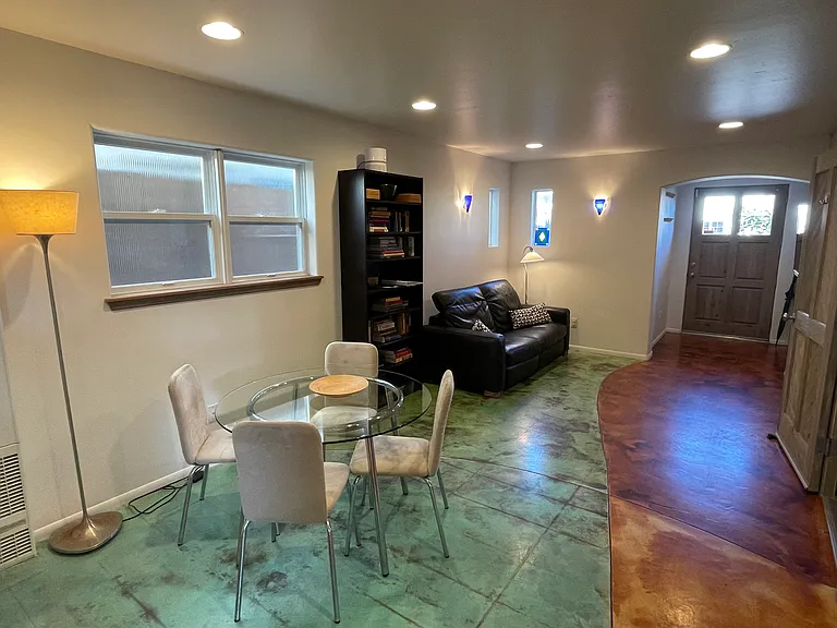 368 Boeker Ave — Photo 18