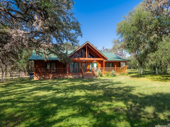 4695 us highway 83, Leakey, TX 78873