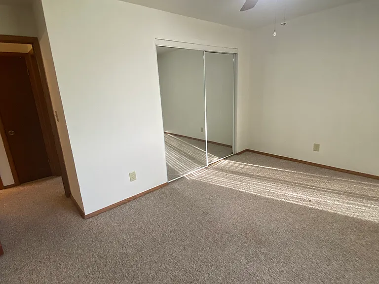 W151S7043 Cornell Cir #3 — Photo 10