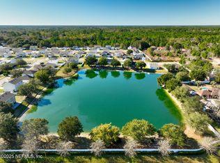 724 Liberty Cir, Macclenny, FL 32063
