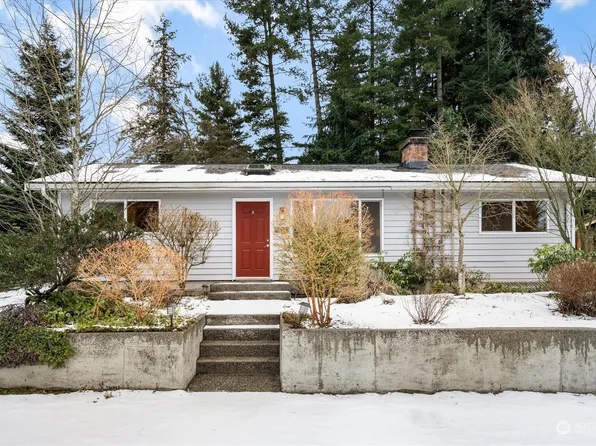 701 NE 180th Street, Shoreline, WA 98155