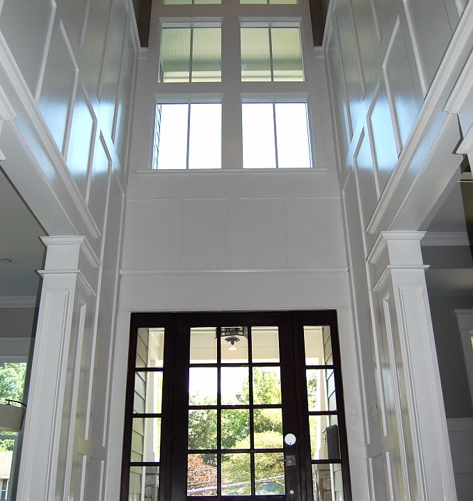 Welcoming 2-Story Foyer 