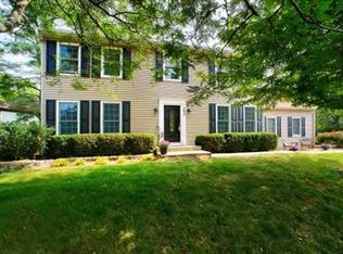 792 Glenbard Rd, Glen Ellyn, IL 60137