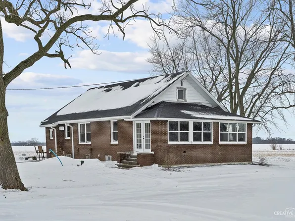 6522 Helmar Rd, Yorkville, IL 60560