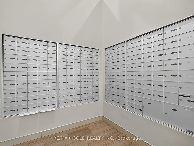 24 Woodstream Blvd #909 — Photo 31