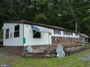 25 Pool Cir, Newmanstown, PA 17073