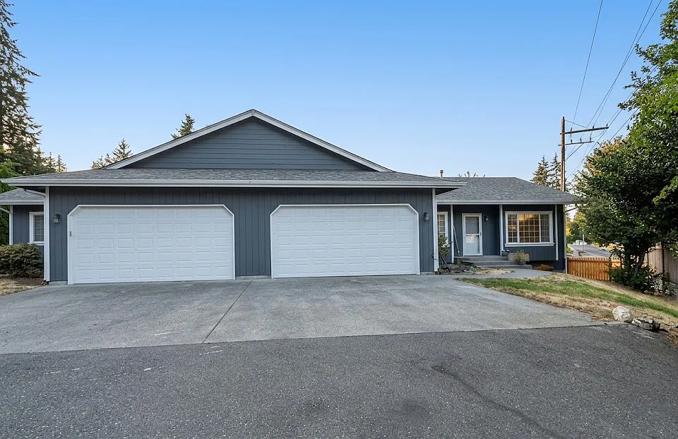 3186 SE Colvea Dr #B