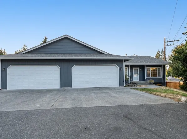 3186 SE Colvea Dr #B, Pt Orchard, WA 98366
