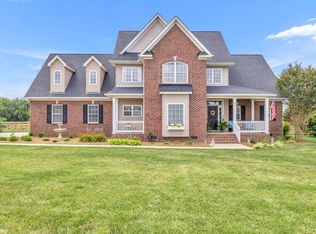 2012 Windsong Dr, Spring Hill, TN 37174