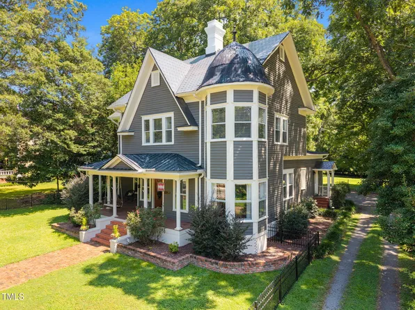 410 College St, Oxford, NC 27565