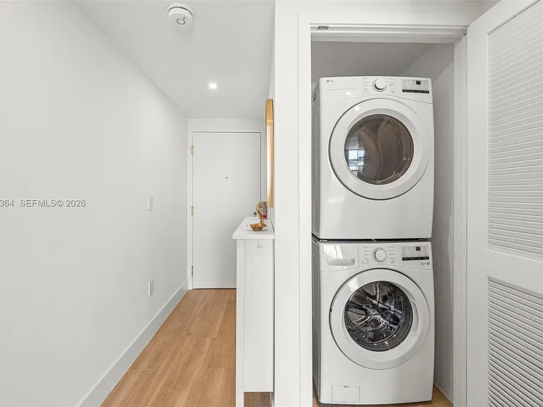 90 NE 32nd St #925 — Photo 9