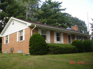 75 North St, Montello, WI 53949