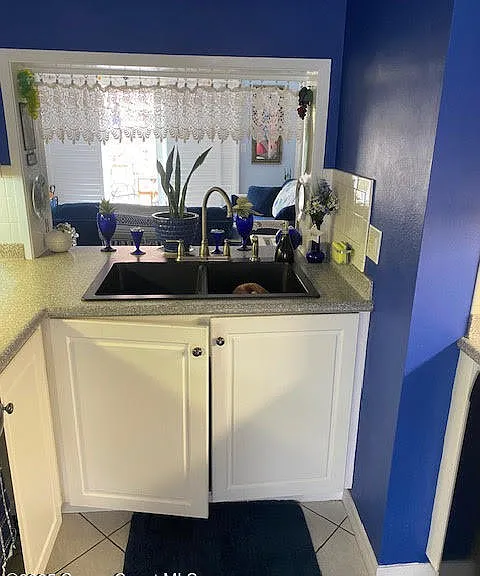 926 Jamestown Ave #93 — Photo 6