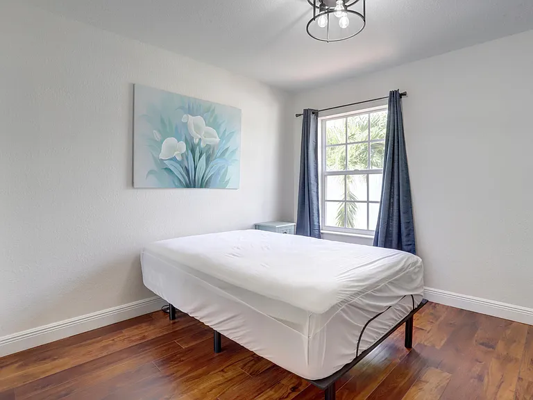 4018 Bluff Harbor Way — Photo 26