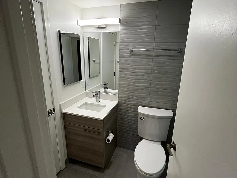 85 Gardner St #105B — Photo 9