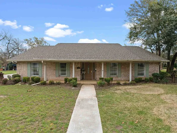 1001 S Main St, Henderson, TX 75654