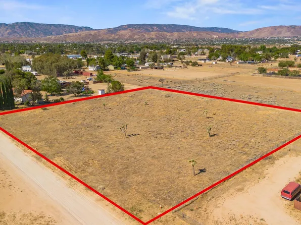 41705 25th St W, Palmdale, CA 93551