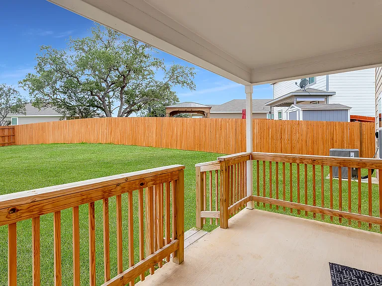 7360 Yucca Pl — Photo 35