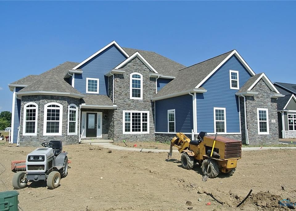 1st image of 470 Canterbury Blvd