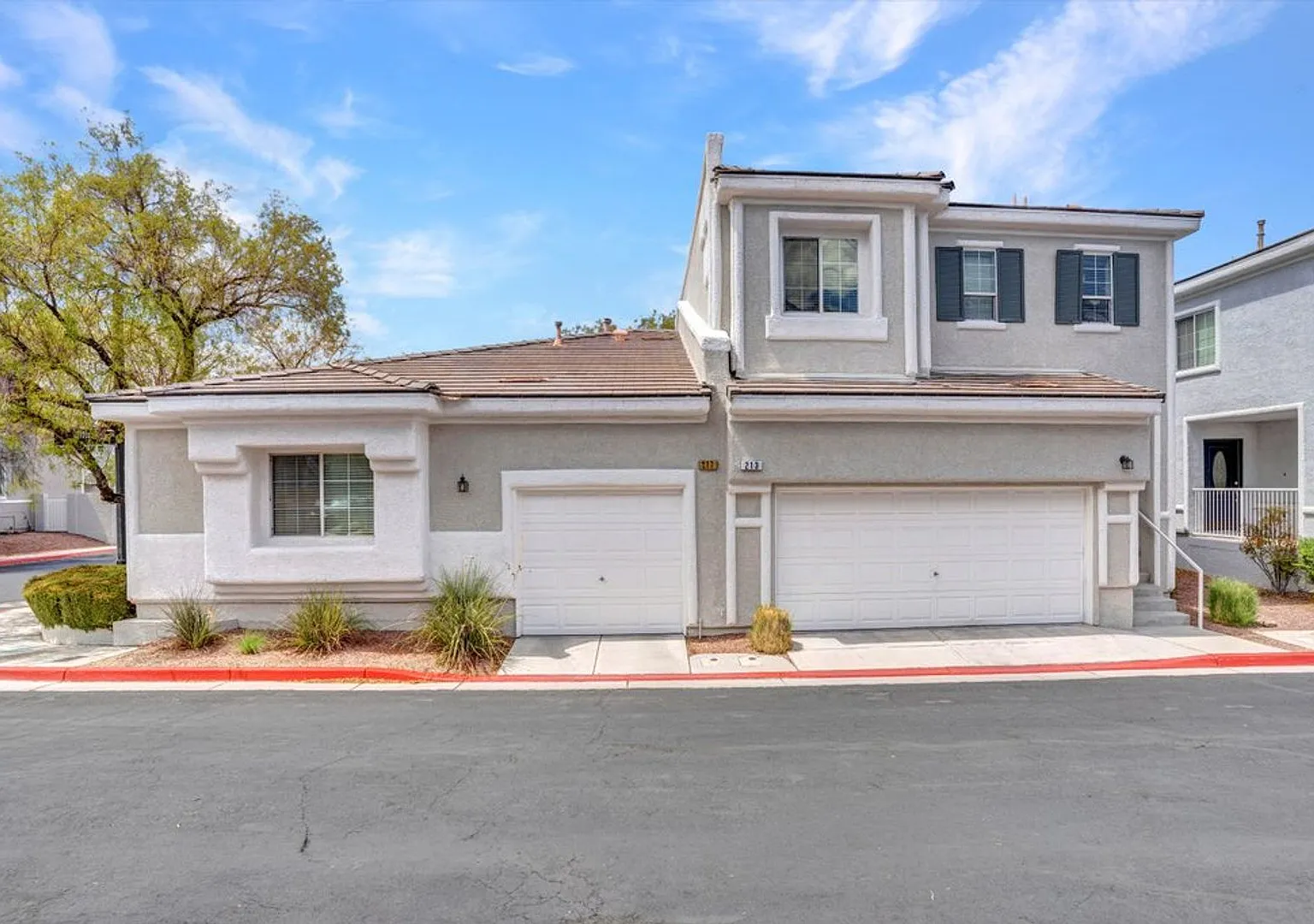 Guard-Gated Green Valley Ranch | Upgraded 3BR/2.5BA Townhome — Photo 3