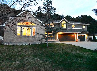 9413 S Sunset Ridge Dr, Cottonwood Heights, UT 84092