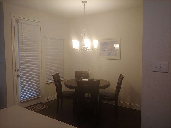 4th image of 4404 Del Rey Ave