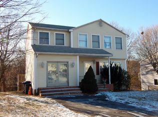 11 Kovey Rd, Hyde Park, MA 02136