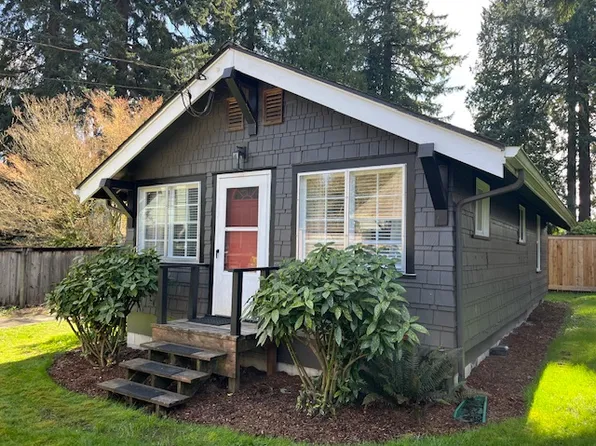 (undisclosed Address), Olympia, WA 98501