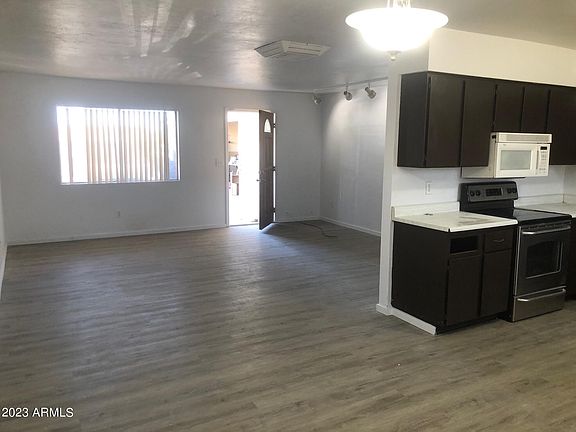 4th image of 2070 Buccaneer Drive
