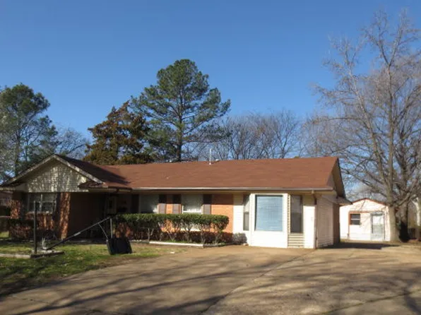 520 Burns St, West Memphis, AR 72301