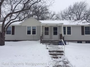 3120 S 41st St, Omaha, NE 68105