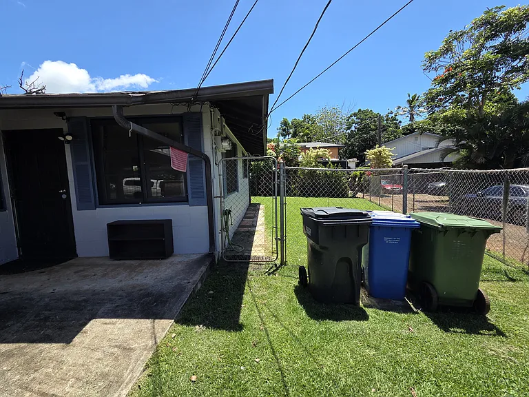 1223B Neal Ave #B — Photo 2