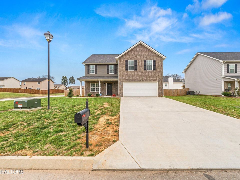 1st image of 488 Evelyn Dr