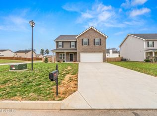 488 Evelyn Dr, Loudon, TN 37774
