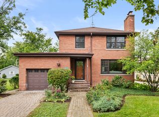 3830 Hollywood Ave, Brookfield, IL 60513