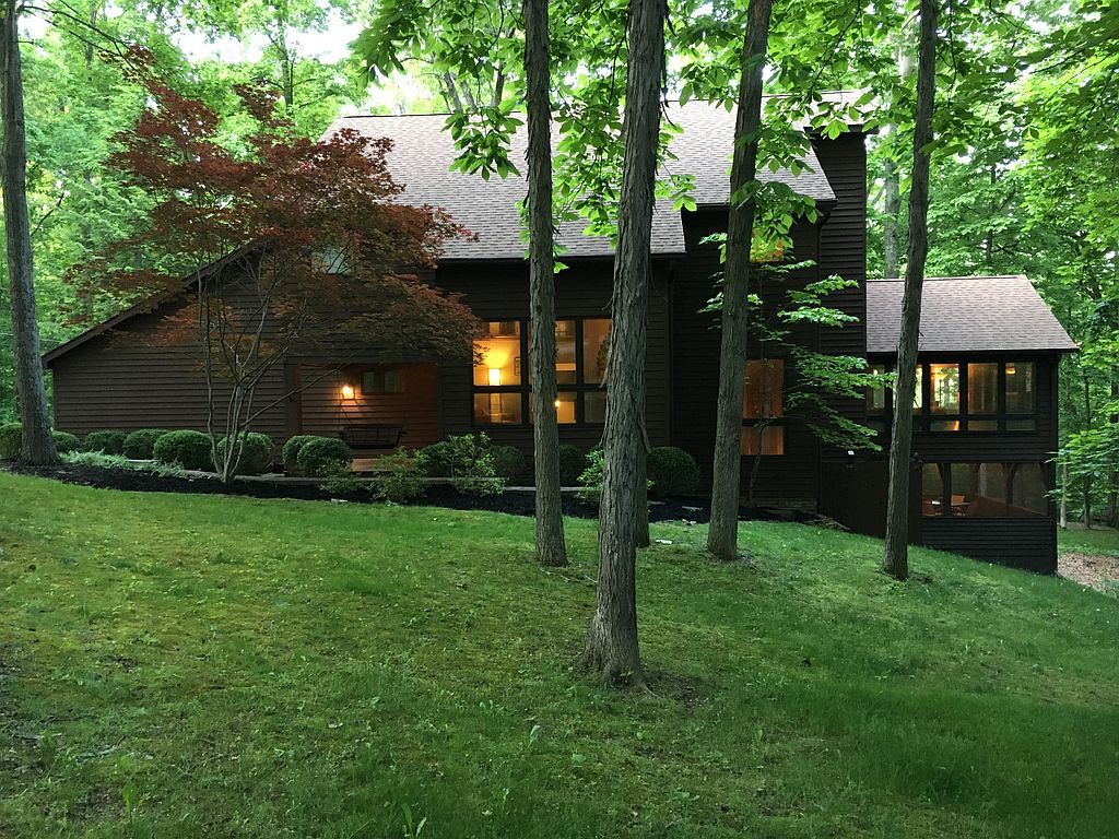 Real estate listing image