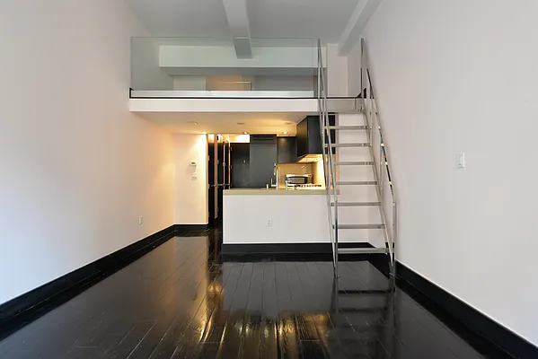 Rented by 212 Consulting Corp | media 18