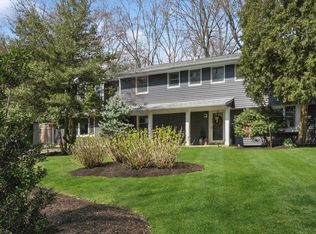 169 Southdown Rd, Huntington, NY 11743