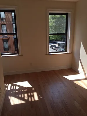 Rented by Weinstein Realty Group | media 23