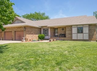 2048 SW 40th St, El Dorado, KS 67042