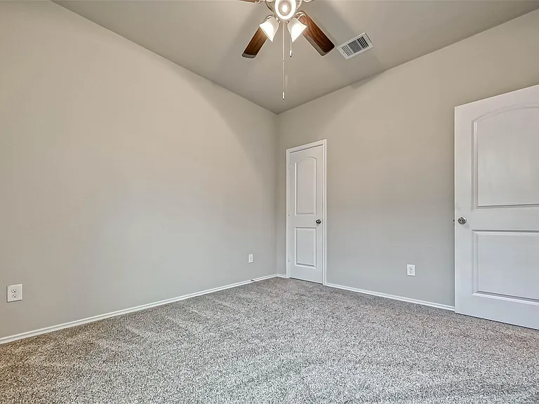 14122 Silver Falls Ct — Photo 24