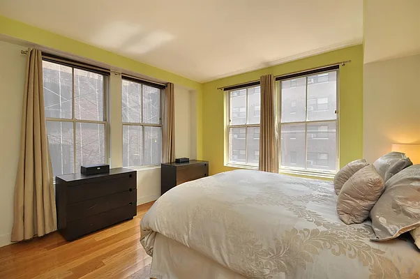 Sold by Corcoran | media 23