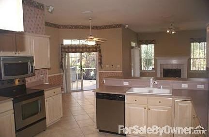 3rd image of 5535 Coastal Ln S