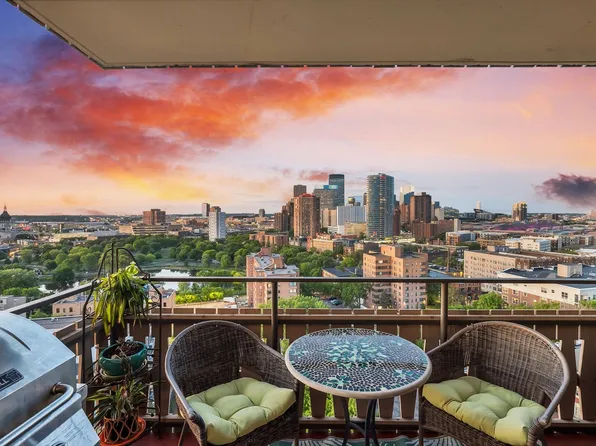 400 Groveland Ave APT 1512, Minneapolis, MN 55403