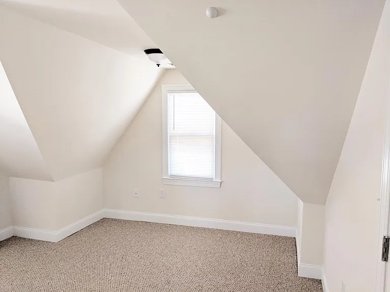 28 Prospect Ave — Photo 9