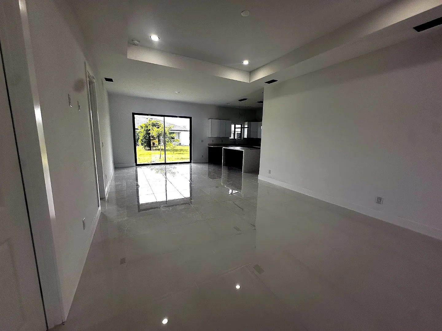 2446 Embers Pkwy W — Photo 3