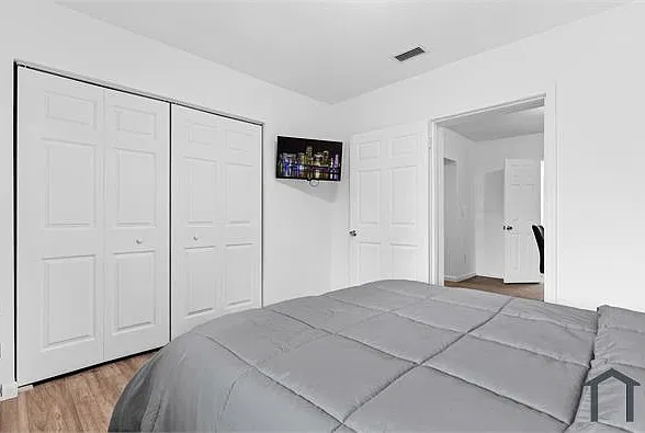 4 bed, $4,080 — Photo 1